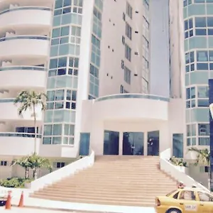 Nice Apartment Apartamento Cartagena